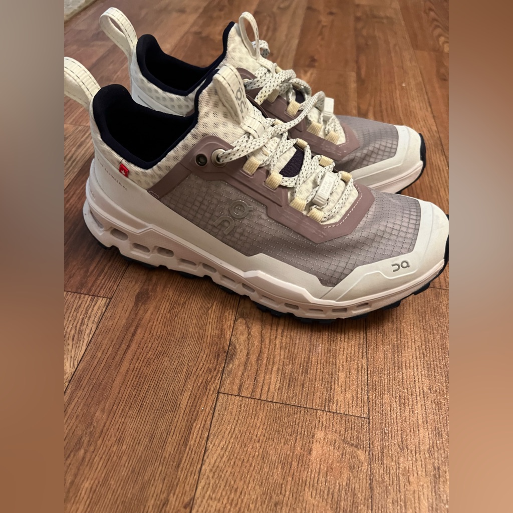 On Running Cloudultra Fluorite (Limited Edition)